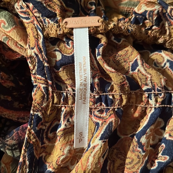 Free People Merrie Mixed Print Boho Style Tunic Top Size Small - Picture 12 of 14